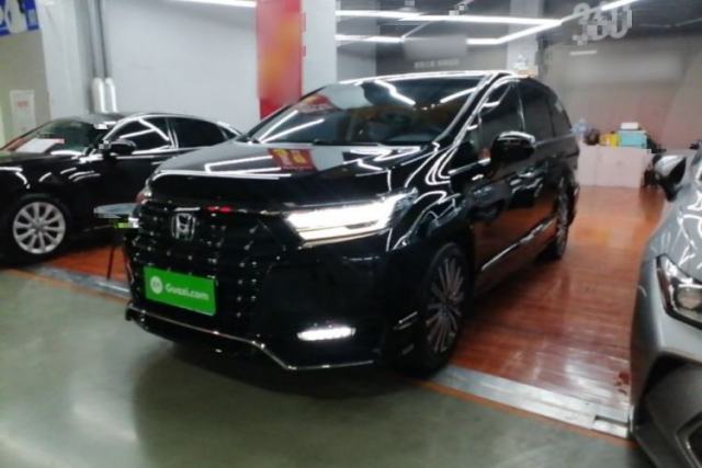 Used Honda Elysion 2022 2.0L eHEV Luxury First Edition