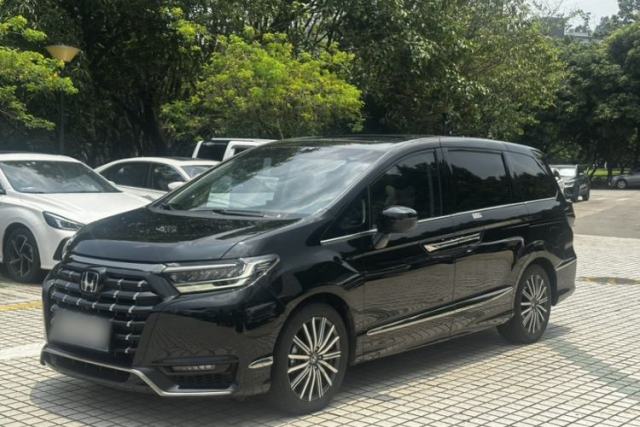 Used Honda Elysion 2022 2.0L eHEV Prestige Edition