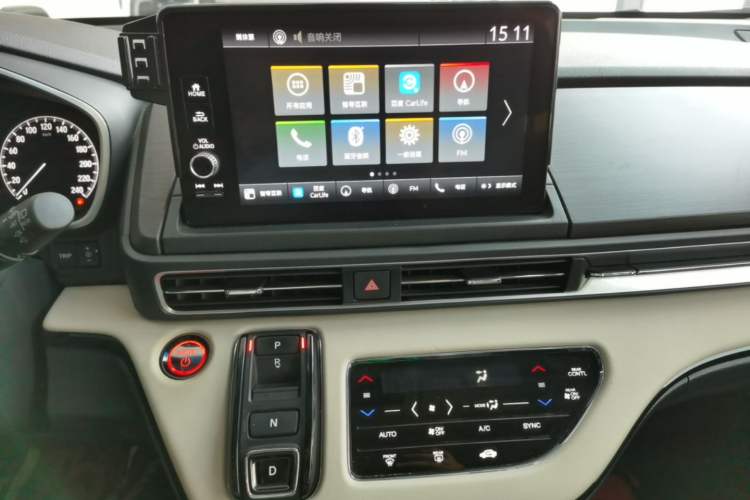 Used Honda Elysion 2022 2.0L eHEV Luxury Edition Audio And AC Panel