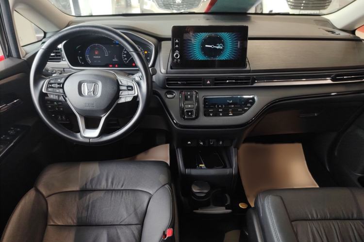 Used Honda Elysion 2022 2.0L eHEV Luxury Edition Audio And AC Panel