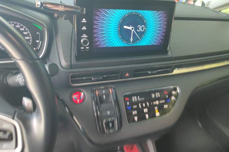 Used Honda Elysion 2022 2.0L eHEV Luxury First Edition Audio And AC Panel