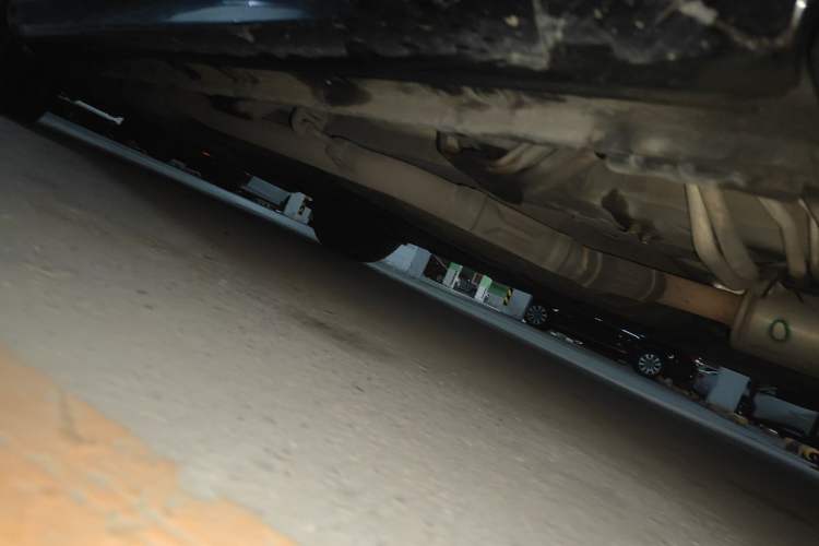 Used Honda Elysion 2022 2.0L eHEV Luxury Edition Chassis Front Right