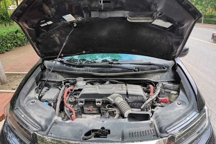 Used Honda Elysion 2022 2.0L eHEV Luxury Edition Engine Bay