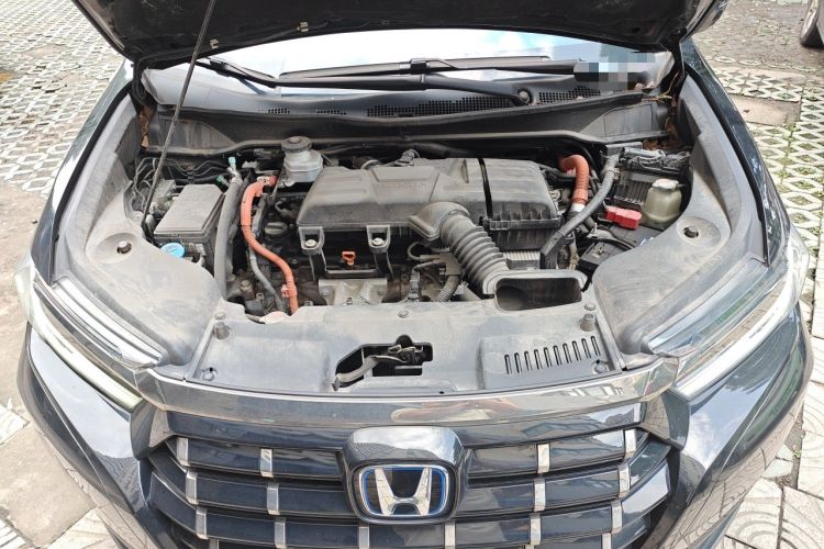 Used Honda Elysion 2022 2.0L eHEV Luxury Edition Engine Bay
