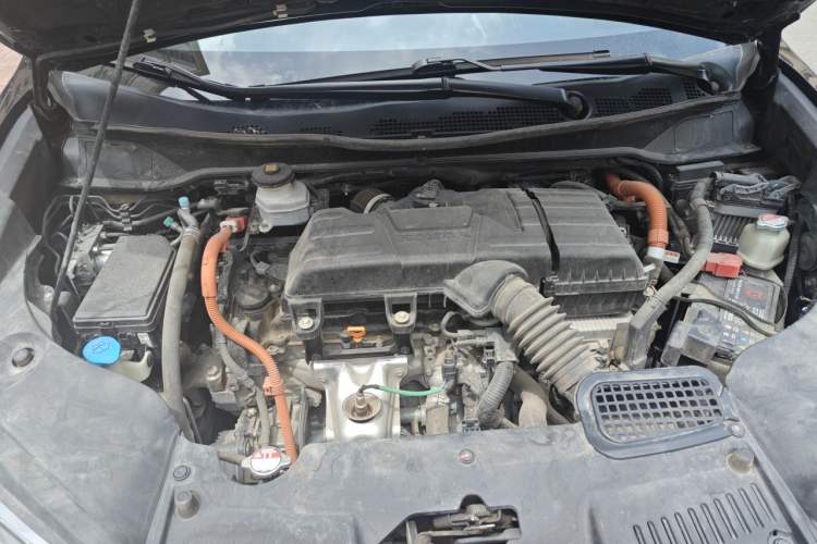 Used Honda Elysion 2022 2.0L eHEV Luxury Edition Engine Bay