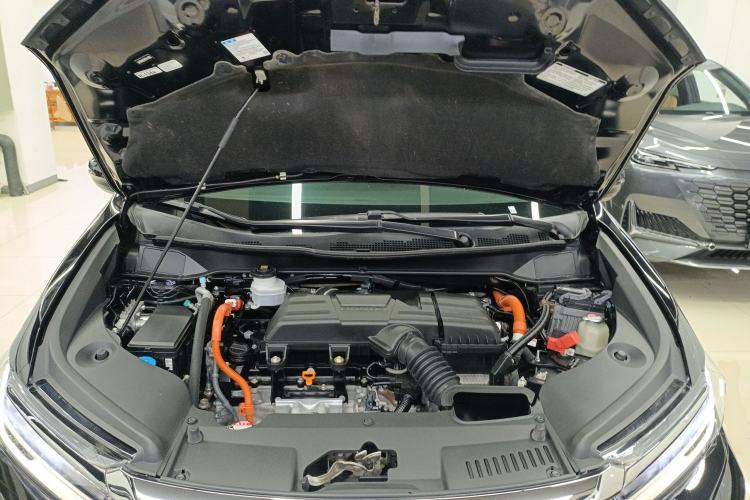 Used Honda Elysion 2022 2.0L eHEV Prestige Edition Engine Bay