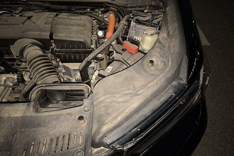 Used Honda Elysion 2022 2.0L eHEV Luxury Edition Engine Bay Left
