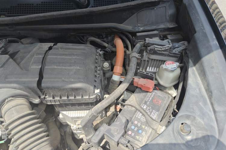 Used Honda Elysion 2022 2.0L eHEV Luxury Edition Engine Bay Left