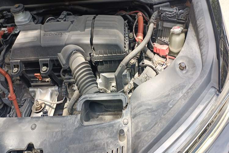 Used Honda Elysion 2022 2.0L eHEV Prestige Edition Engine Bay Left
