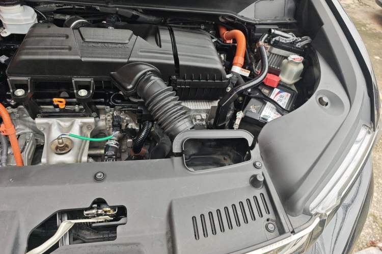 Used Honda Elysion 2022 2.0L eHEV Luxury Edition Engine Bay Left