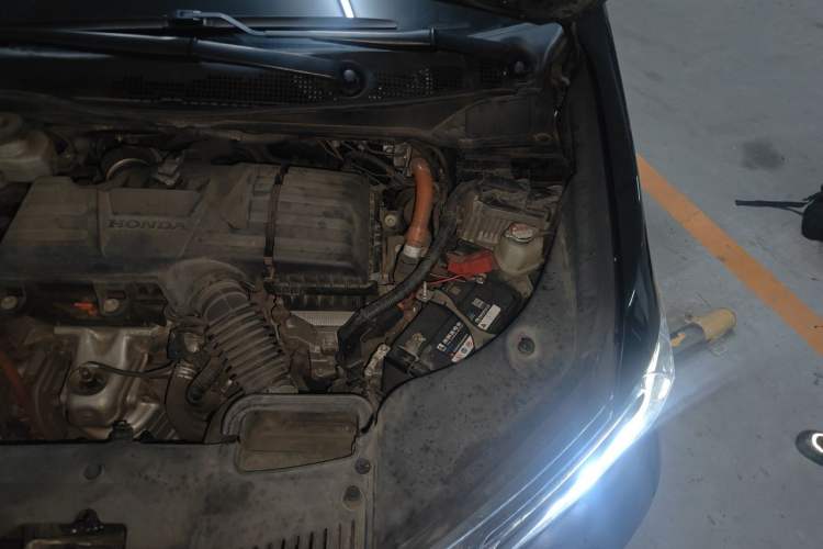 Used Honda Elysion 2022 2.0L eHEV Luxury Edition Engine Bay Left