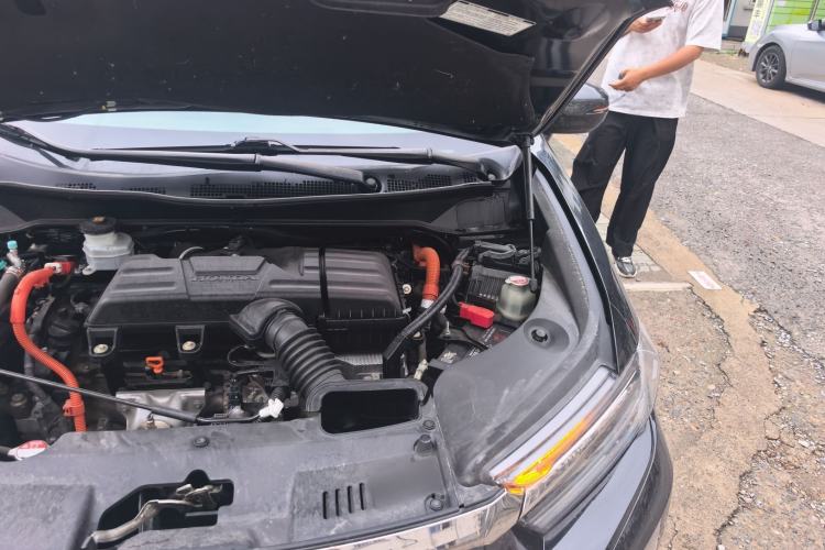 Used Honda Elysion 2022 2.0L eHEV Luxury Edition Engine Bay Left