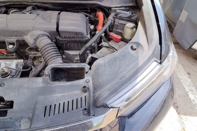 Used Honda Elysion 2022 2.0L eHEV Prestige Edition Engine Bay Left