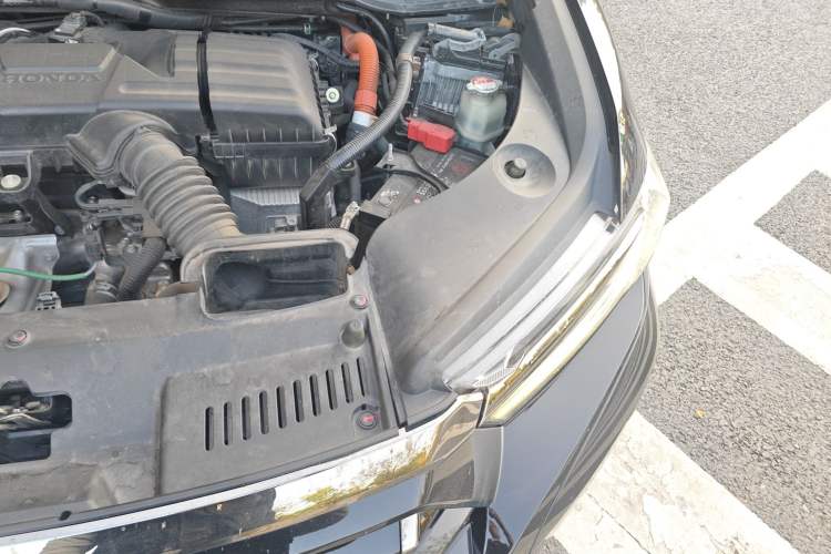 Used Honda Elysion 2022 2.0L eHEV Prestige Edition Engine Bay Left