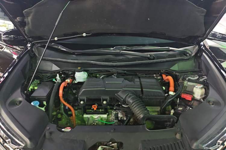 Used Honda Elysion 2022 2.0L eHEV Luxury First Edition Engine Bay