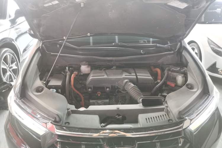 Used Honda Elysion 2022 2.0L eHEV Luxury Edition Engine Bay