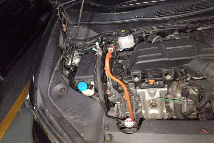 Used Honda Elysion 2022 2.0L eHEV Prestige Edition Engine Bay Right