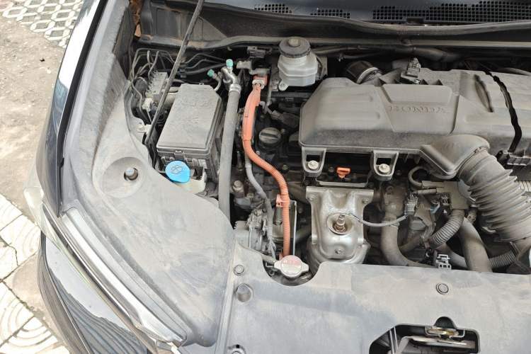 Used Honda Elysion 2022 2.0L eHEV Luxury Edition Engine Bay Right