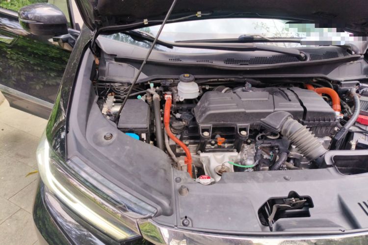 Used Honda Elysion 2022 2.0L eHEV Luxury Edition Engine Bay Right