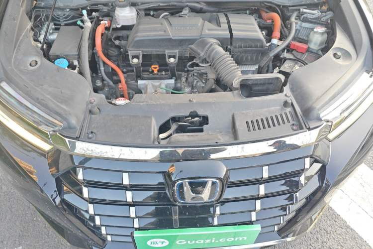 Used Honda Elysion 2022 2.0L eHEV Prestige Edition Engine Bay