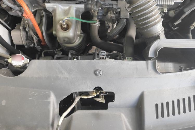 Used Honda Elysion 2022 2.0L eHEV Luxury First Edition Engine Bay