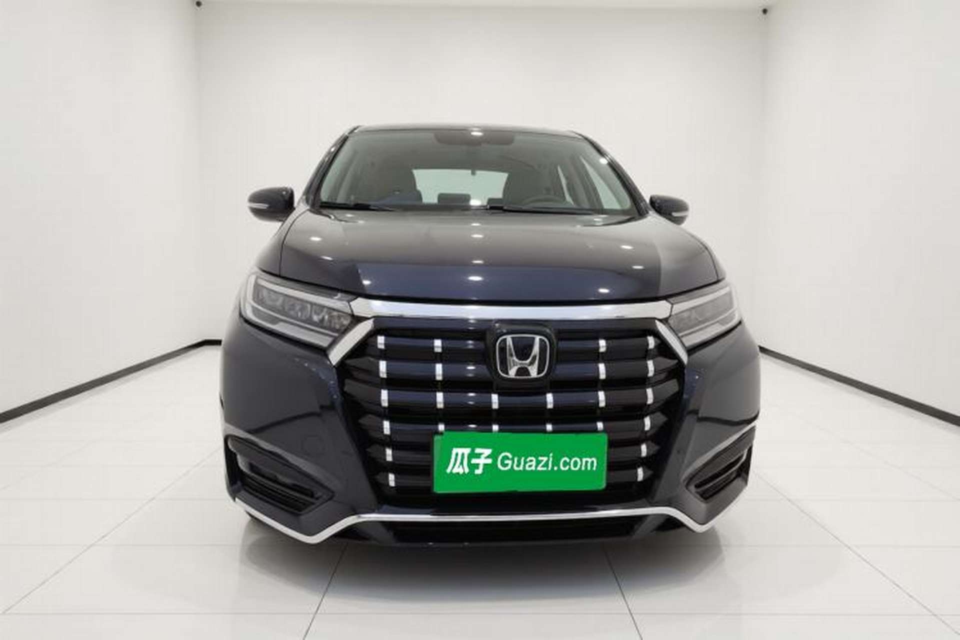 Used Honda Elysion 2022 2.0L eHEV Luxury First Edition Exterior 1