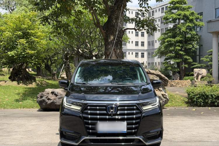 Used Honda Elysion 2022 2.0L eHEV Luxury Edition Exterior 1