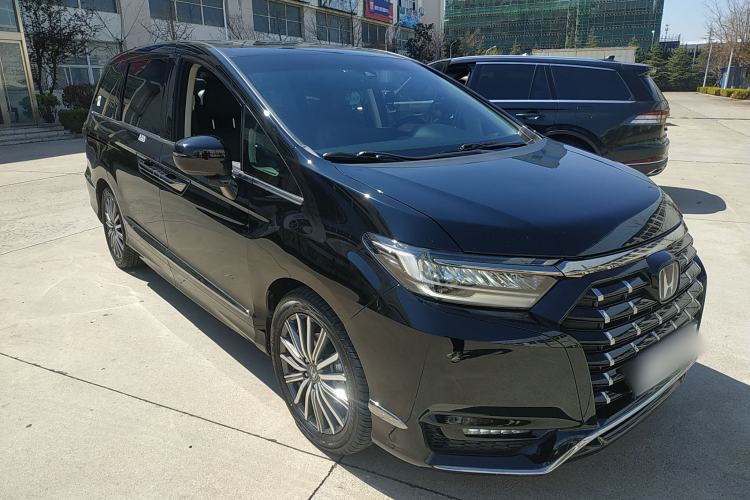 Used Honda Elysion 2022 2.0L eHEV Luxury First Edition Exterior 1