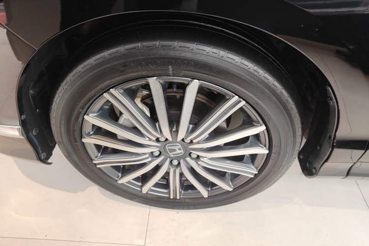Used Honda Elysion 2022 2.0L eHEV Luxury Edition Exterior 1