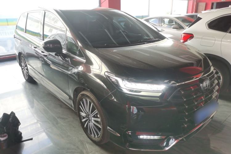 Used Honda Elysion 2022 2.0L eHEV Luxury Edition Exterior 2