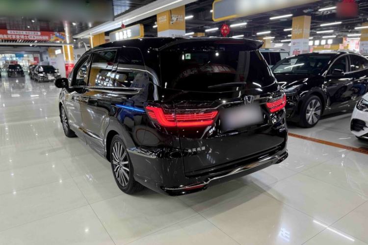 Used Honda Elysion 2022 2.0L eHEV Prestige Edition Exterior 3