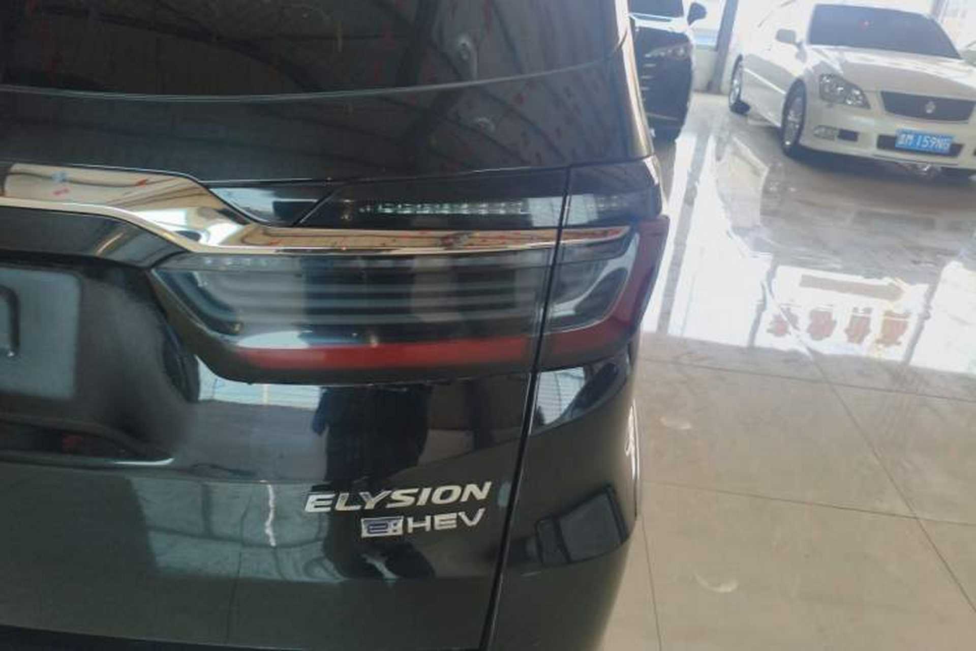 Used Honda Elysion 2022 2.0L eHEV Luxury Edition Exterior 3