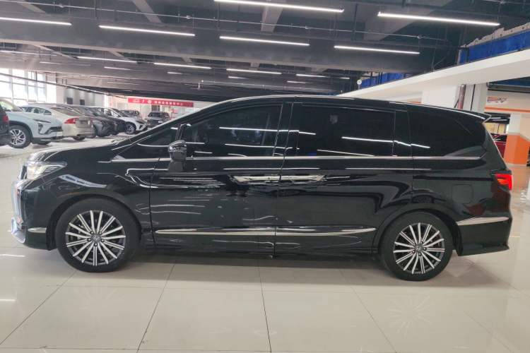 Used Honda Elysion 2022 2.0L eHEV Luxury First Edition Exterior 3