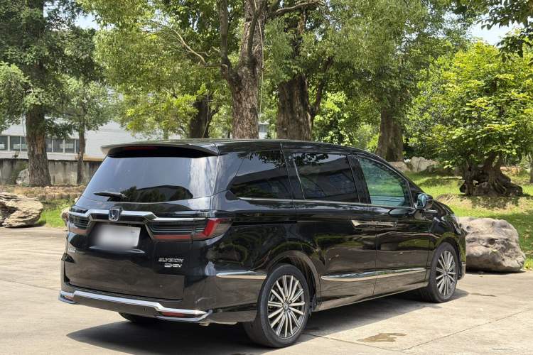 Used Honda Elysion 2022 2.0L eHEV Luxury Edition Exterior 4