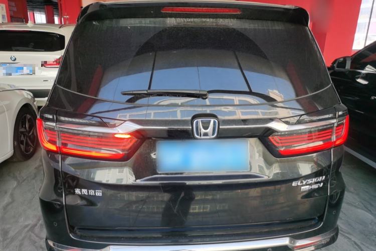 Used Honda Elysion 2022 2.0L eHEV Luxury Edition Exterior 4