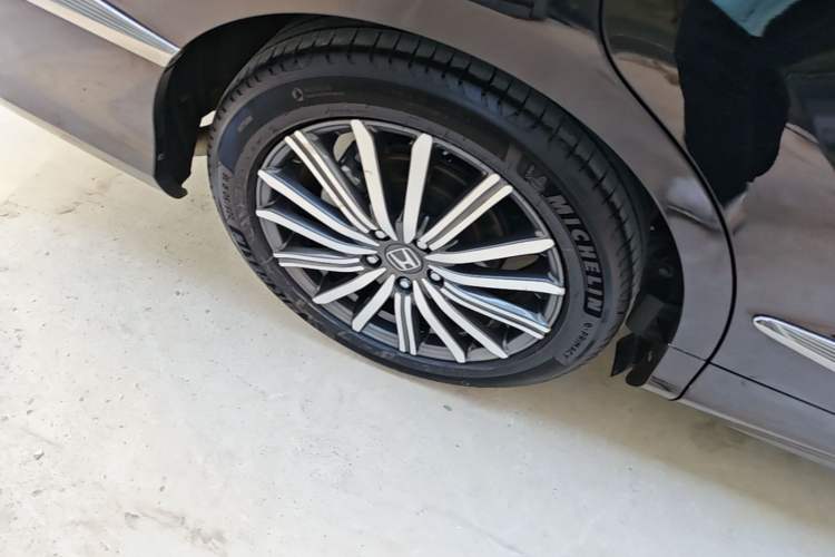 Used Honda Elysion 2022 2.0L eHEV Luxury Edition Exterior 5