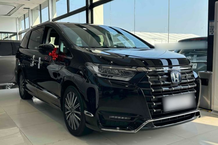 Used Honda Elysion 2022 2.0L eHEV Luxury Edition Exterior 5