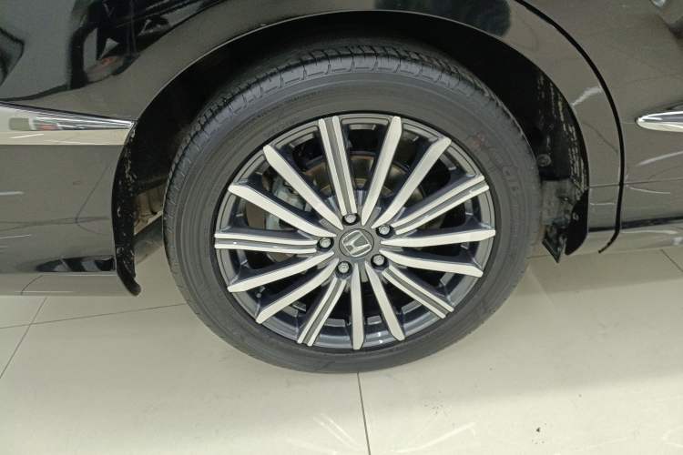 Used Honda Elysion 2022 2.0L eHEV Prestige Edition Exterior 5