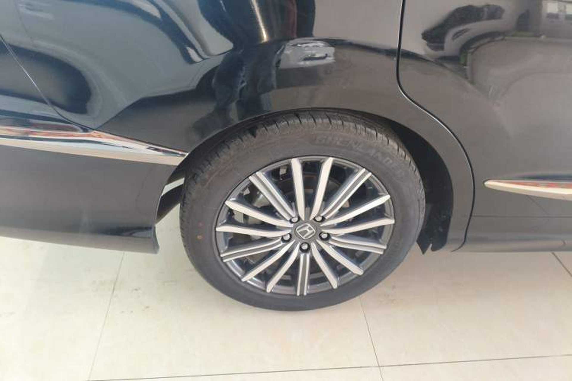 Used Honda Elysion 2022 2.0L eHEV Luxury Edition Exterior 5