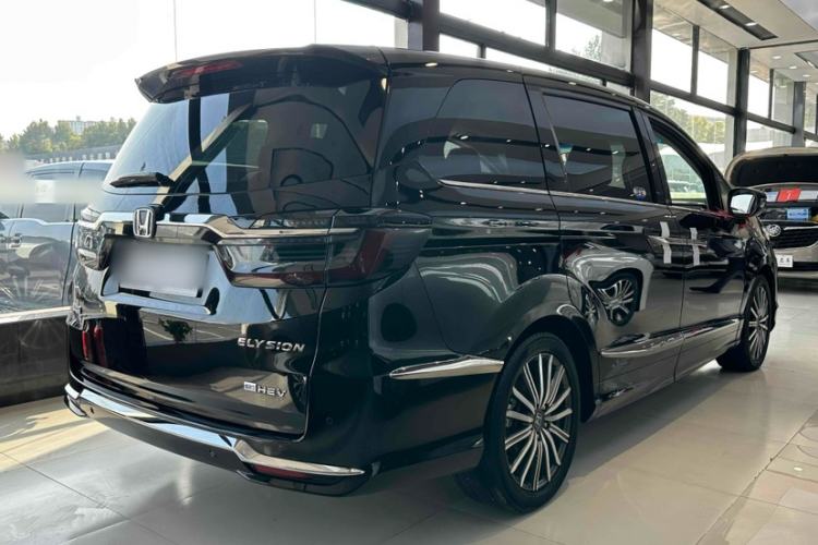 Used Honda Elysion 2022 2.0L eHEV Luxury Edition Exterior 7