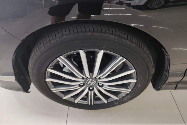 Used Honda Elysion 2022 2.0L eHEV Luxury First Edition Exterior 7