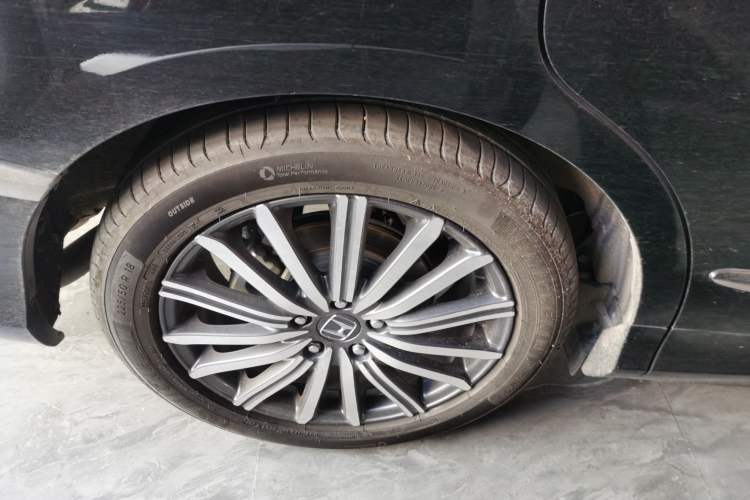Used Honda Elysion 2022 2.0L eHEV Luxury Edition Exterior 8