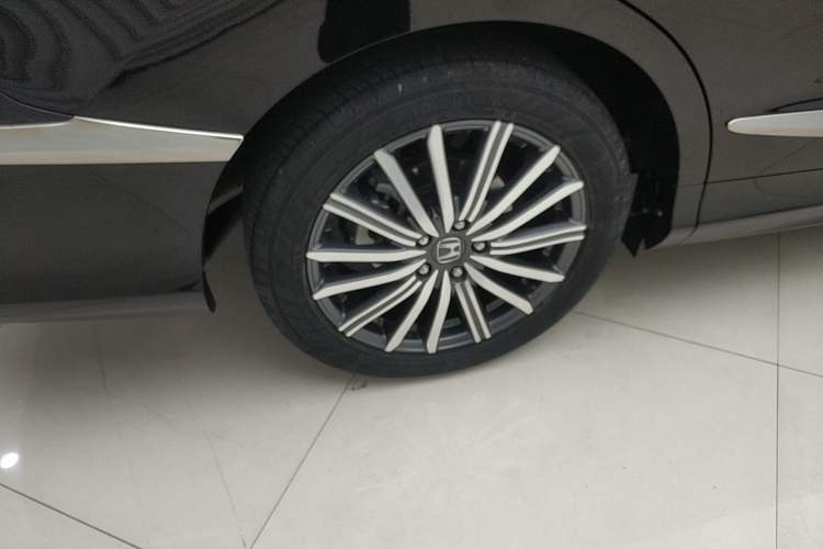Used Honda Elysion 2022 2.0L eHEV Prestige Edition Exterior 8