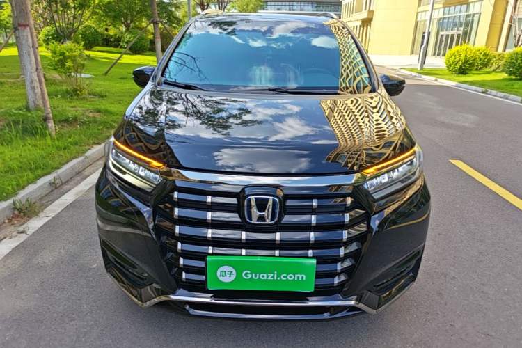 Used Honda Elysion 2022 2.0L eHEV Luxury Edition Front