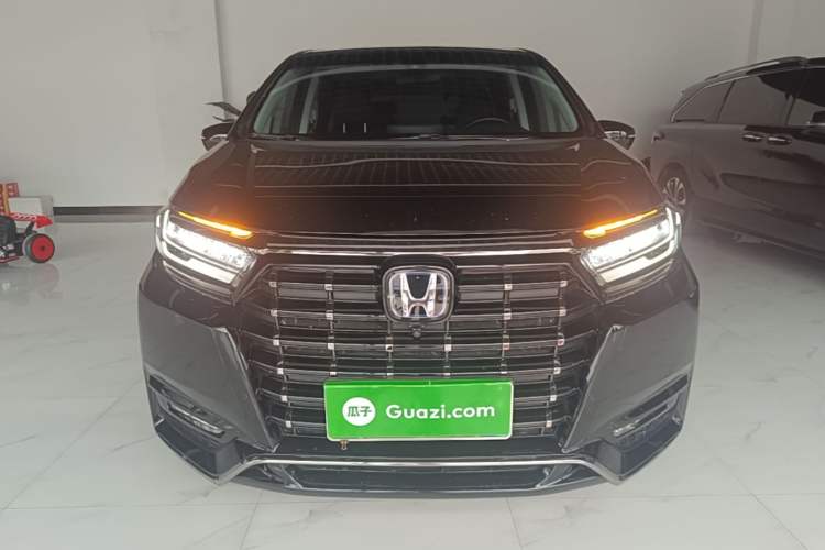 Used Honda Elysion 2022 2.0L eHEV Luxury Edition Front