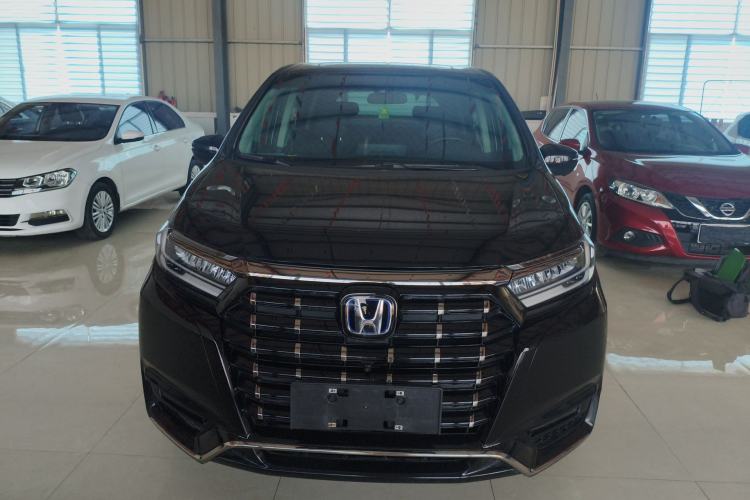 Used Honda Elysion 2022 2.0L eHEV Luxury Edition Front
