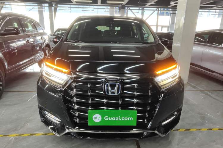 Used Honda Elysion 2022 2.0L eHEV Luxury First Edition Front