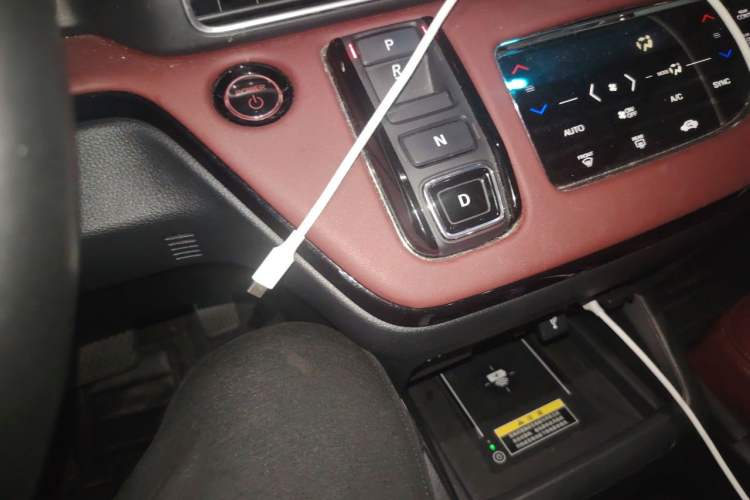 Used Honda Elysion 2022 2.0L eHEV Prestige Edition Gear Lever