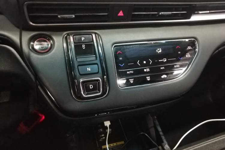 Used Honda Elysion 2022 2.0L eHEV Prestige Edition Gear Lever