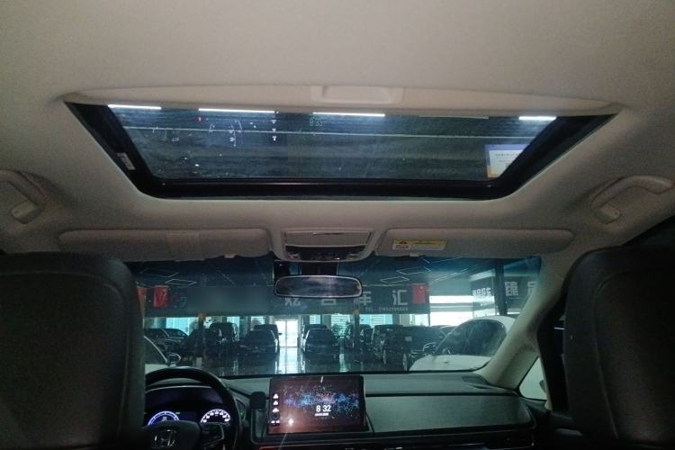 Used Honda Elysion 2022 2.0L eHEV Luxury Edition Headliner